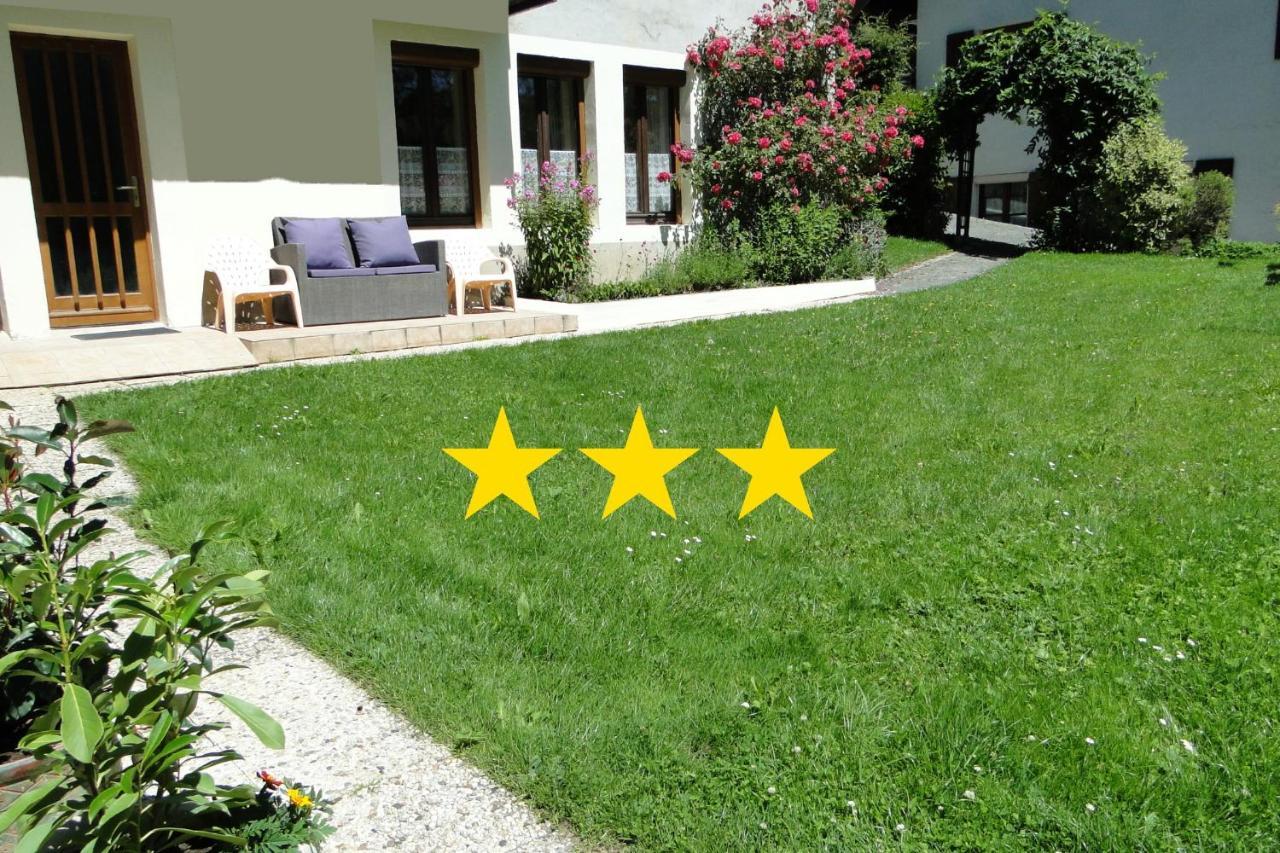 Gite 295 Montagnes Du Jura Avec Spa Et Sauna Classe 3 Etoiles Foncine-le-Haut Exterior foto